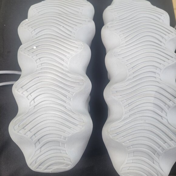 Men's White Lace Up Shoes Size 12 - Picture 3 of 4